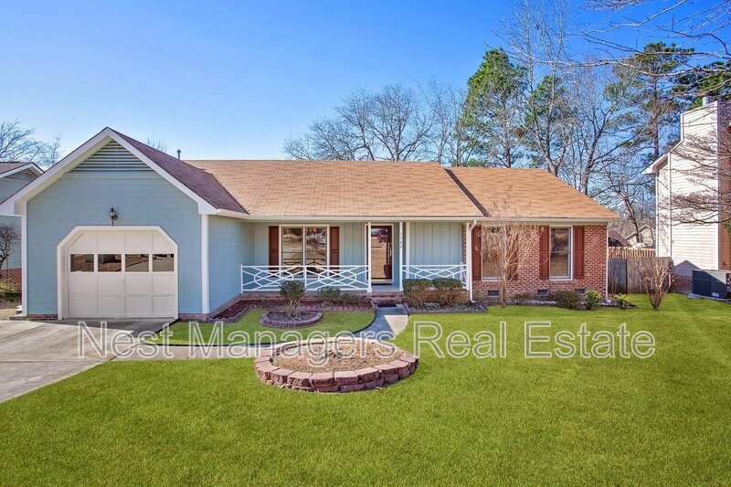 Foto principal - 7462 Fairpoint Rd