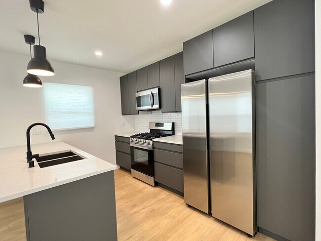 Foto del edificio - 83 S Greenwood Ave