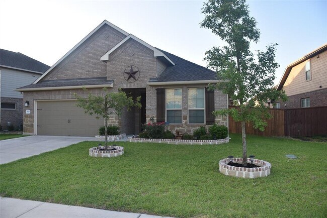 Foto del edificio - 620 Purtis Creek Ln