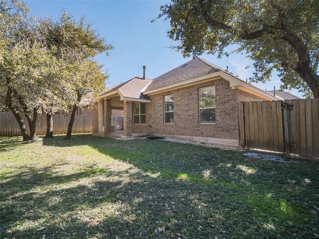 Building Photo - 1235 Falling Hills Dr