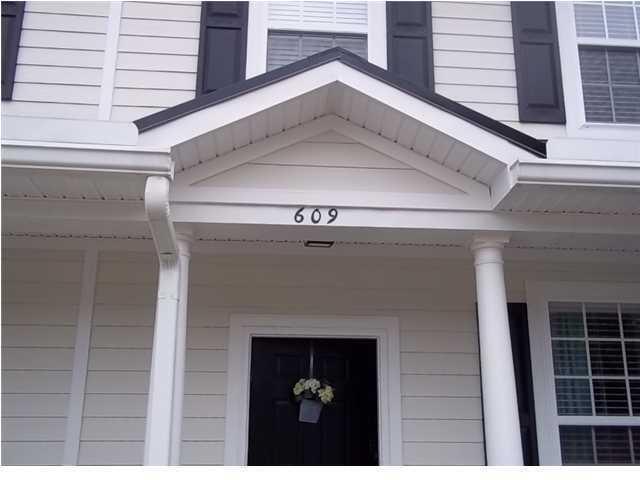 Foto del edificio - 2BR/2.5BA Condo Central Commons Gated Community - Available 5/1!