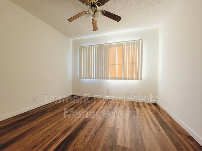 Foto del edificio - 512 Irving Ave