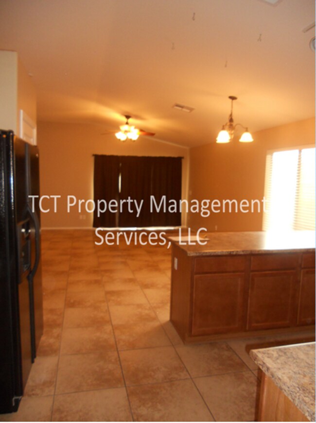 Foto del edificio - 3 Bed/2 Bath with private pool in Sunset F...