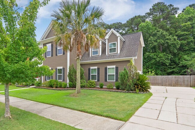 Building Photo - Available now. Beautiful 5 BR/2.5 BA Home in Swygerts Landing!