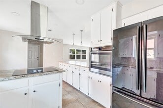 Building Photo - 1038 Cottage Oak Ln
