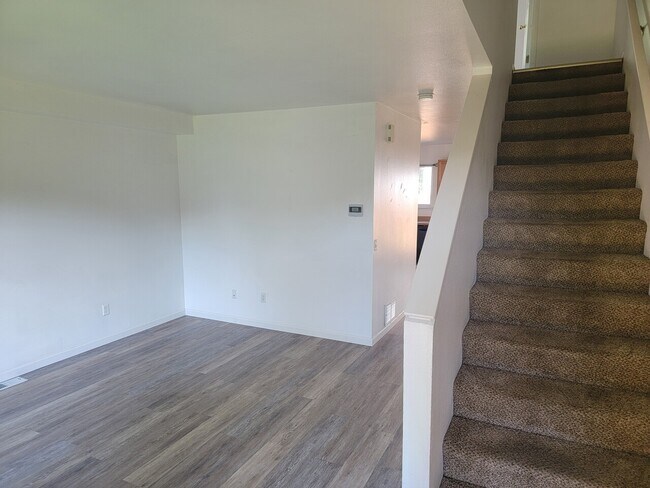 Building Photo - 9940 Grange Drive