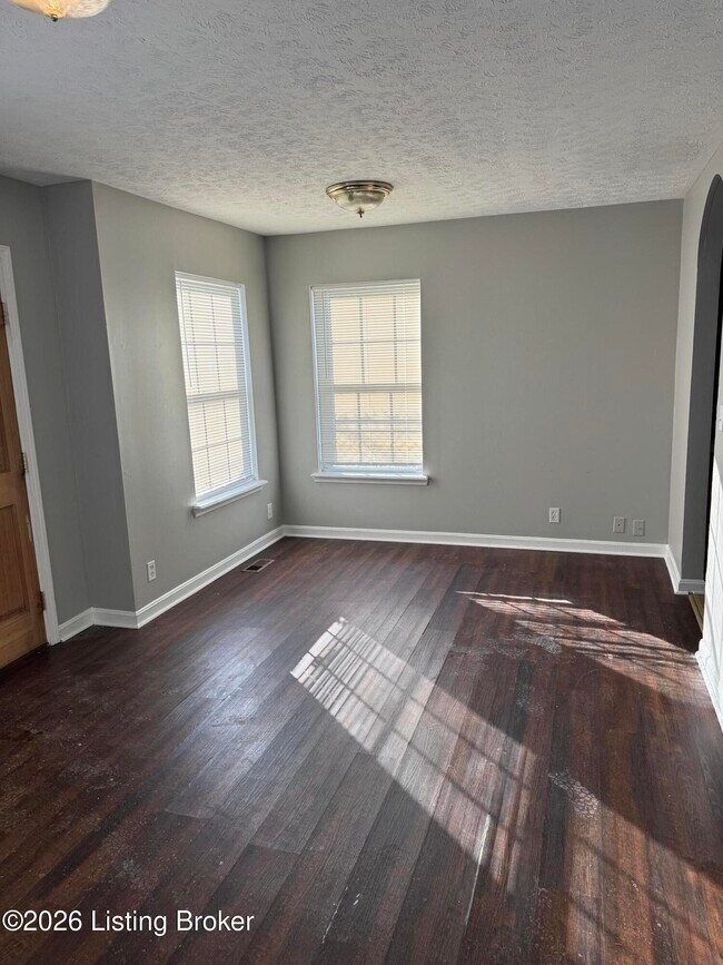 Foto del edificio - 2301 Howard St