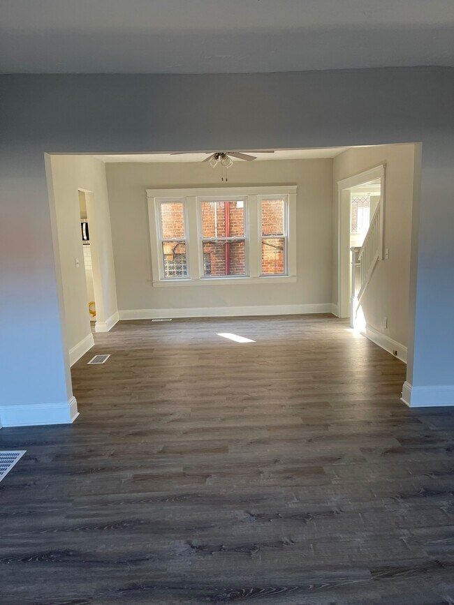 Foto del edificio - GJ Building