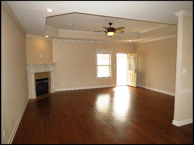 Building Photo - 1005 Puritan Dr