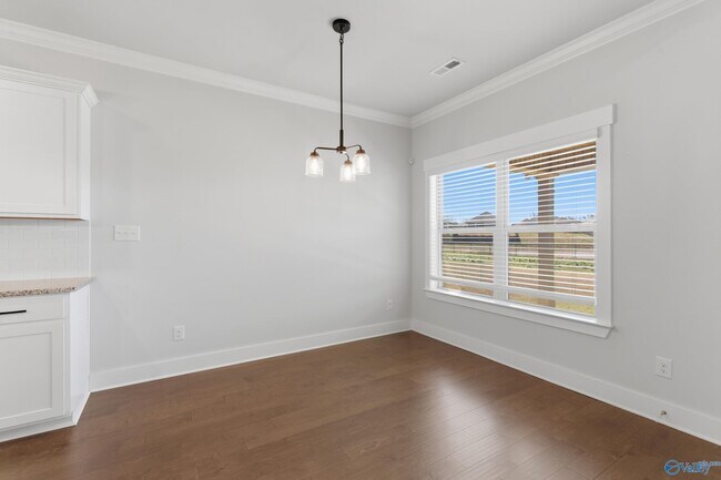 Building Photo - 21718 Nature’s Cv Dr