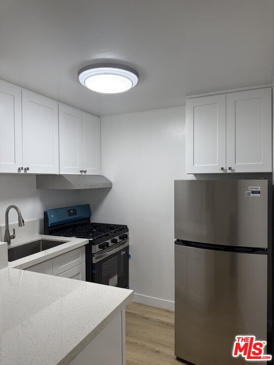 Foto del edificio - 821 S Wilton Pl