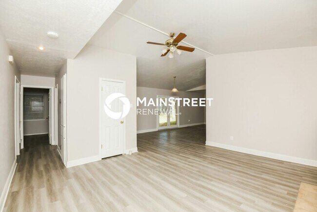 Foto del edificio - 3 Bedroom Pet-Friendly Home in Irving, TX with Main Street Renewal