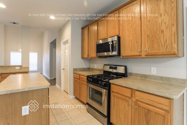 Foto del edificio - 1313 Stone Mountain Pkwy