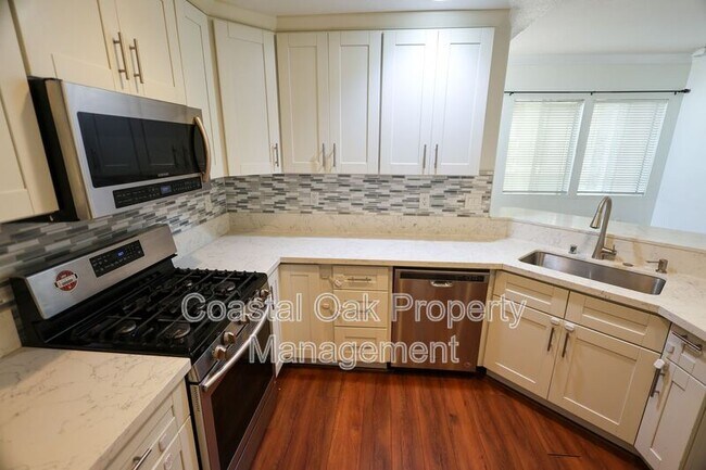 Foto del edificio - 2942 Claremore Ln