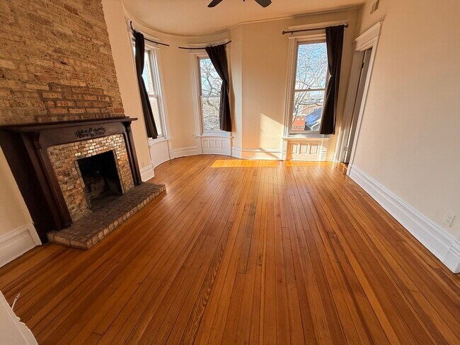 Foto del edificio - 1801 N Cleveland Ave