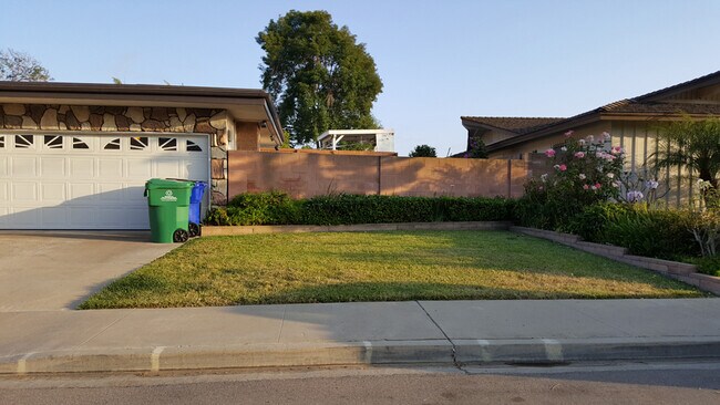 Building Photo - 3231 Cadden Ct