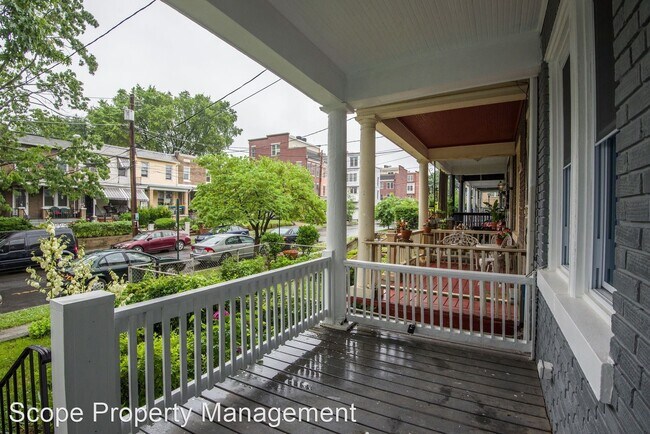 Building Photo - 6 br, 2 bath House - 2811 5th Street, NE
