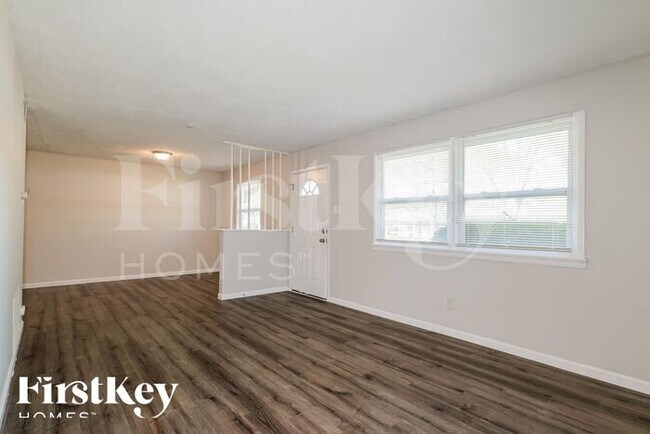 Building Photo - 514 Saratoga Ln
