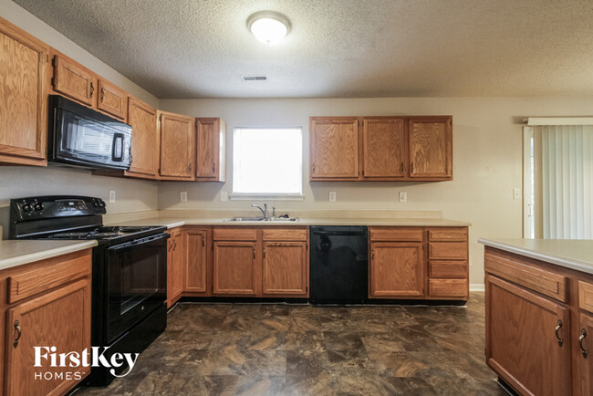 Building Photo - 8942 Leffler Ln