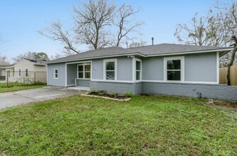 Building Photo - 5635 Belarbor St Building Photo - 5635 Belarbor St
