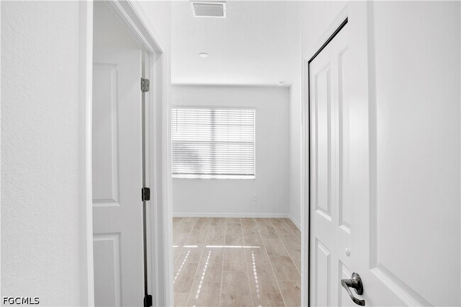 Foto del edificio - 17458 Palmetto Pass Ln