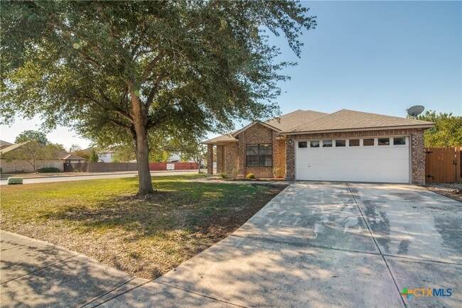 Building Photo - 1078 Stone Trail