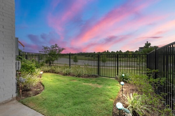 Foto del edificio - 19911 Curved Steel Dr