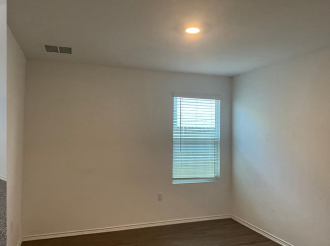Building Photo - 10537 Steinbeck Dr