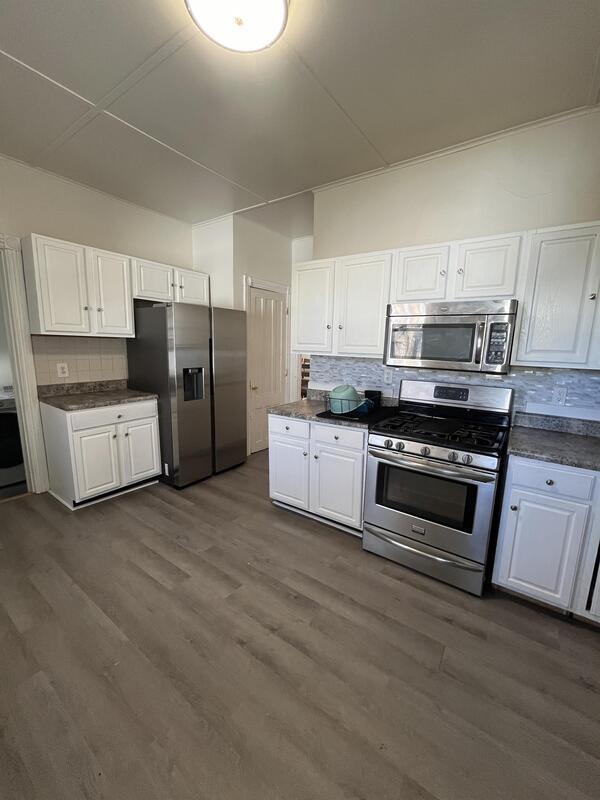 Foto del edificio - 6 S Lake Ave