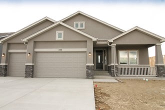 Building Photo - 7170 Bigtooth Maple Dr