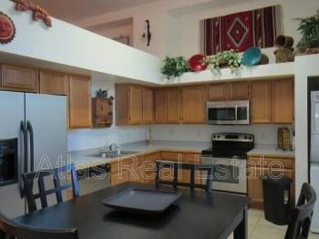 Building Photo - 2944 Zuni St