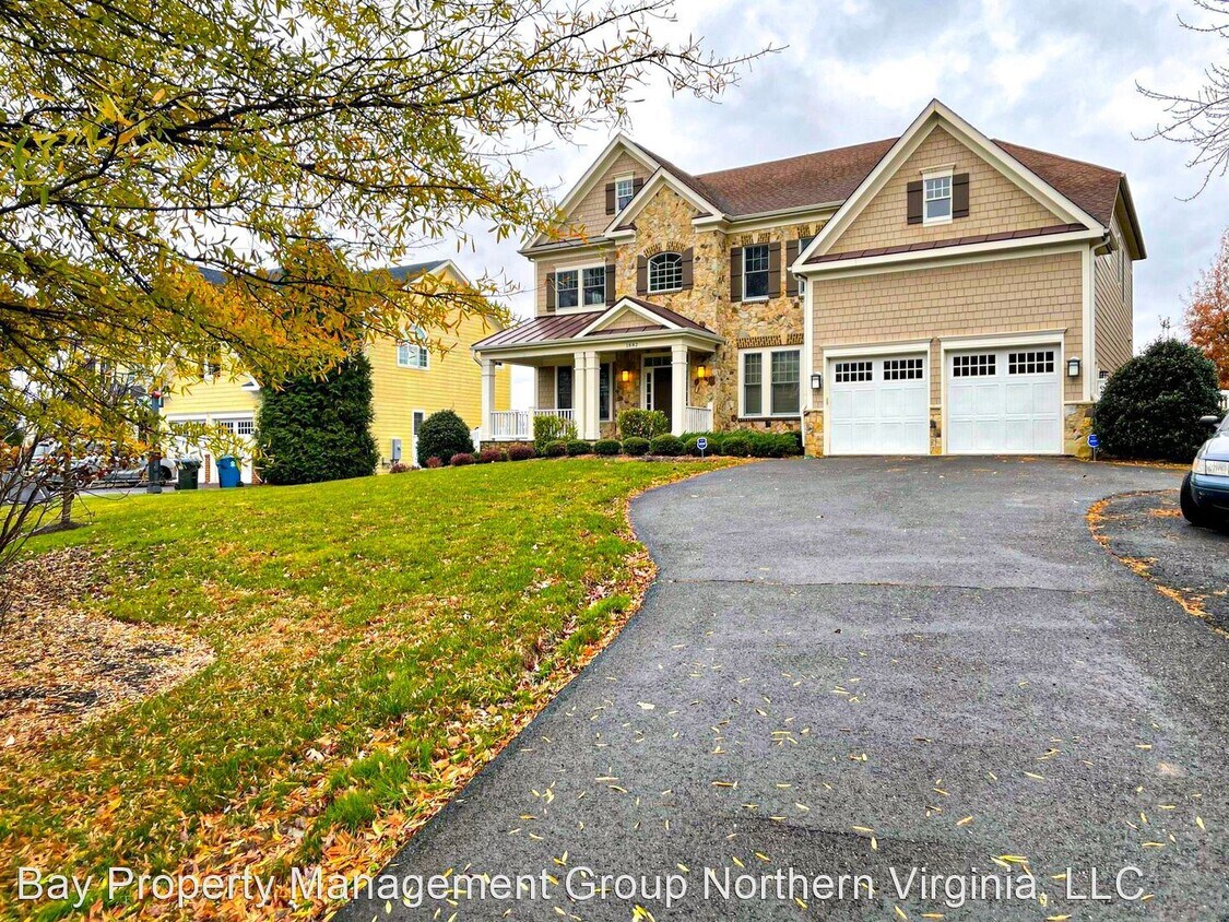 Foto principal - 6 br, 5.5 bath House - 1882 Beulah Rd
