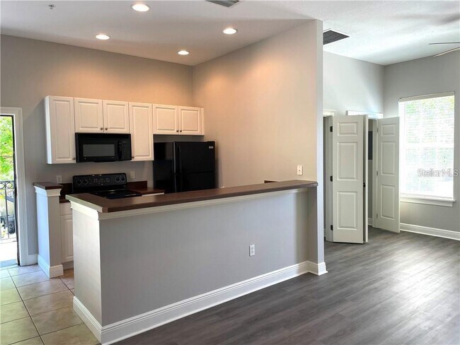 Foto del edificio - 1483 Lake Baldwin Ln
