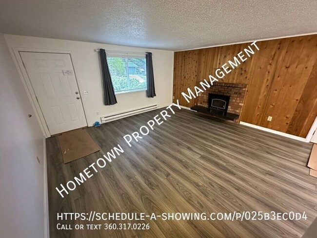 Building Photo - 3433 Eagle Dr NE