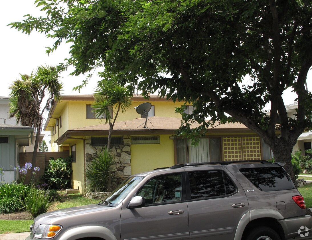 Foto del edificio - 2804-2808 W 141st Pl