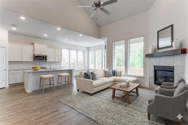 Foto del edificio - 7921 Lindheimer Ln