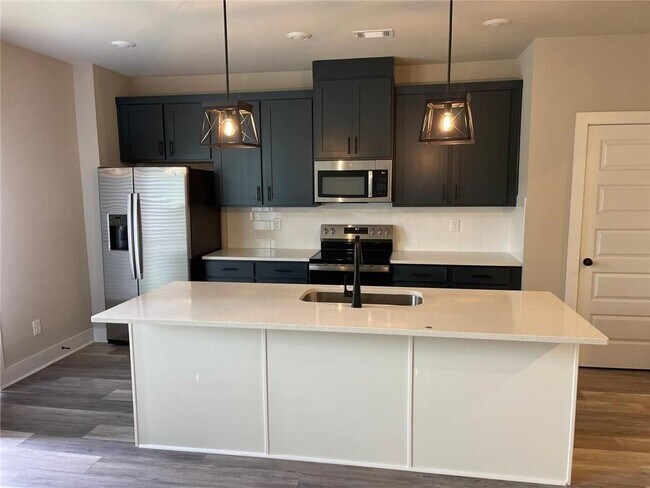 Building Photo - 5704 Urban Vlg Wy