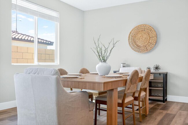 Foto del edificio - 1024 Saker Falcon Dr