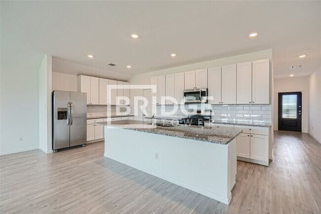 Building Photo - 1244 Treehouse Lane New Braunfels, TX 78130