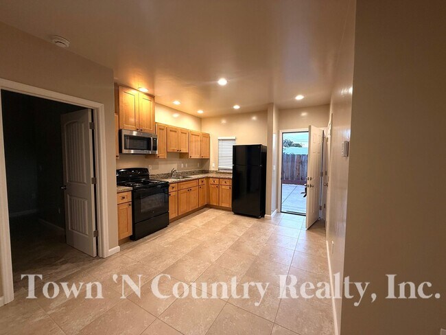 Foto del edificio - 613 Archer St