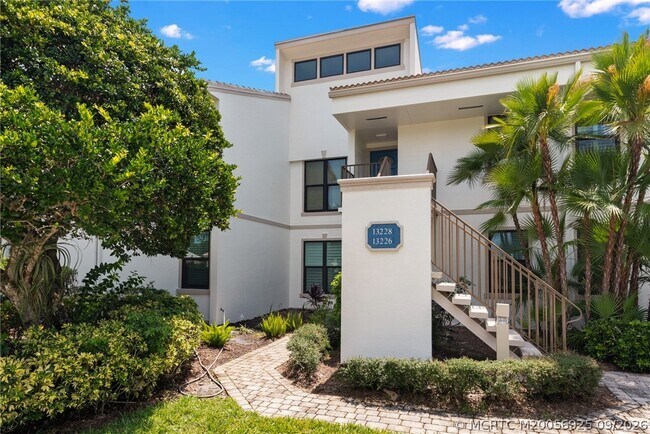 Foto del edificio - 13226 Harbour Ridge Blvd
