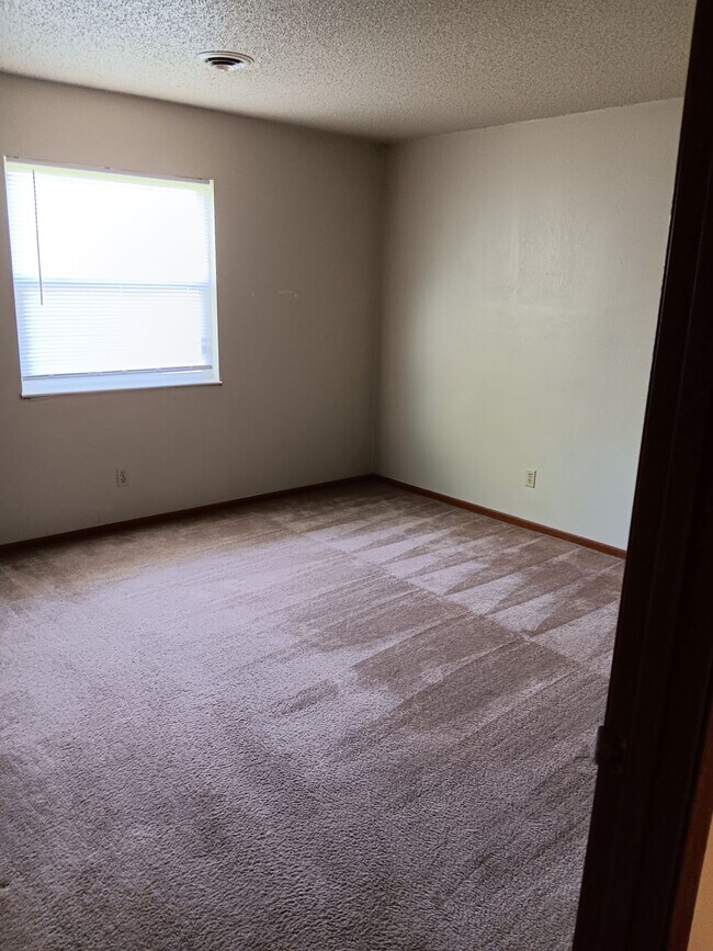 Foto del edificio - 309 Cedarview Ct