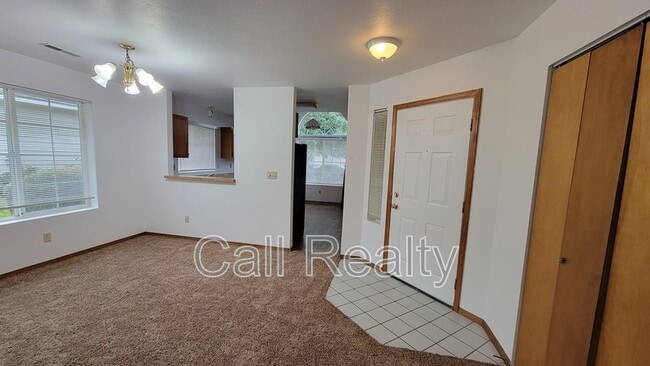 Foto del edificio - 5205 S Smith Ct