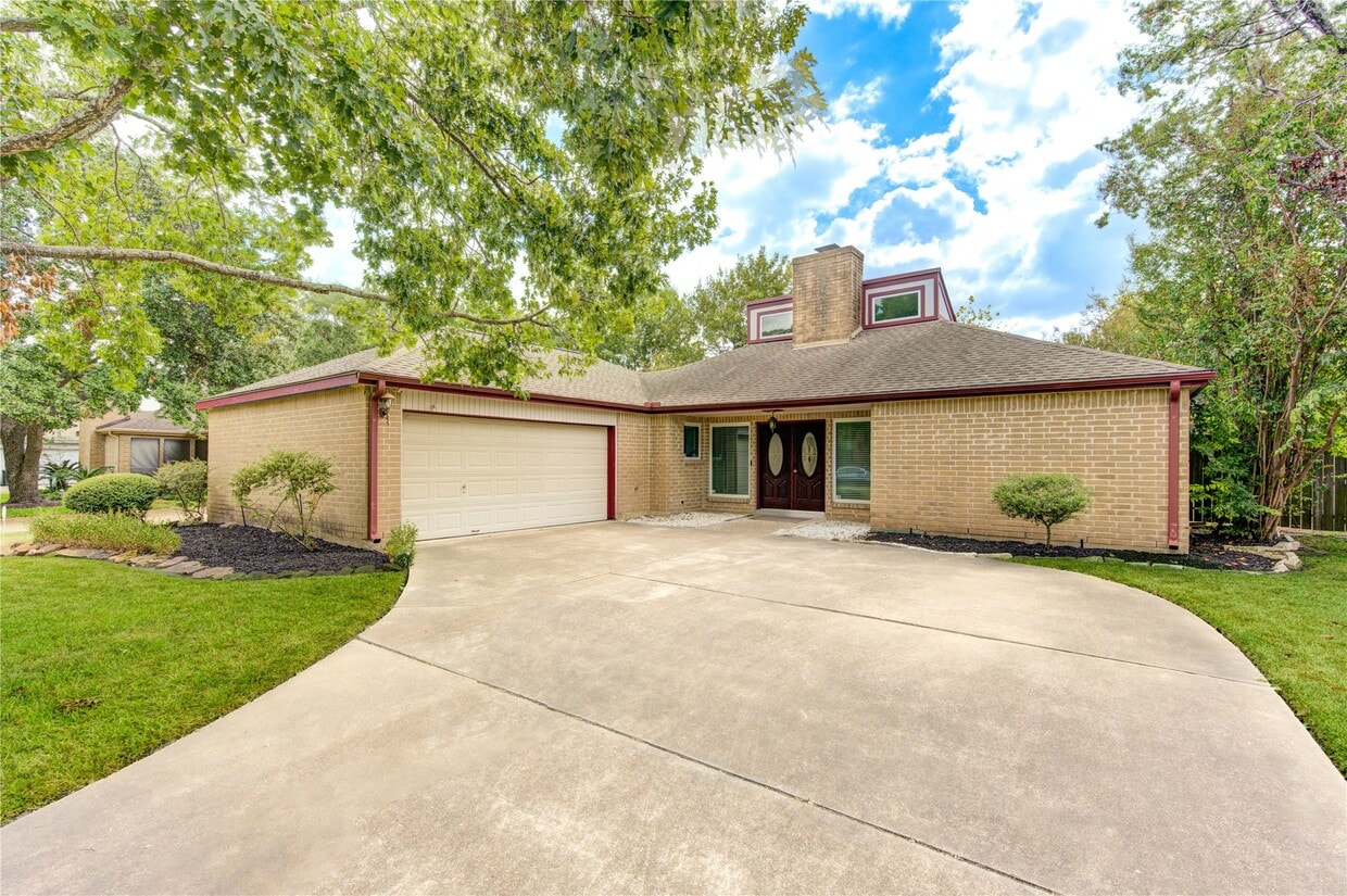 Foto del edificio - 12147 Ella Lee Ln