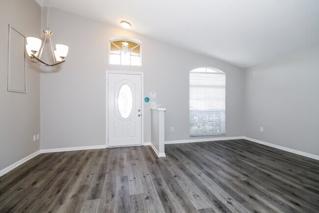 Foto del edificio - 25151 7 Rivers Cir