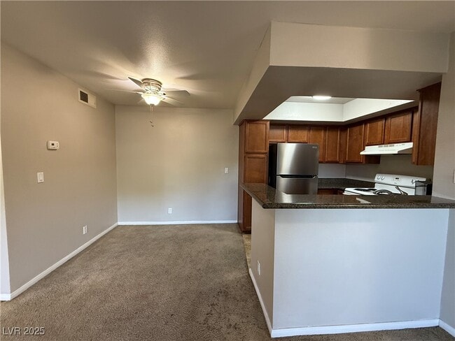 Foto del edificio - 1455 E Katie Ave
