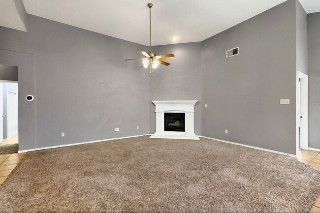 Building Photo - 9533 Willow Branch Way