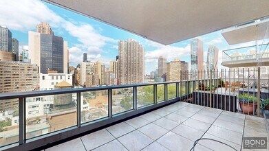 Building Photo - 237 E 34th St