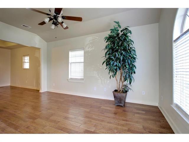 Building Photo - 2103 Harrison Ave