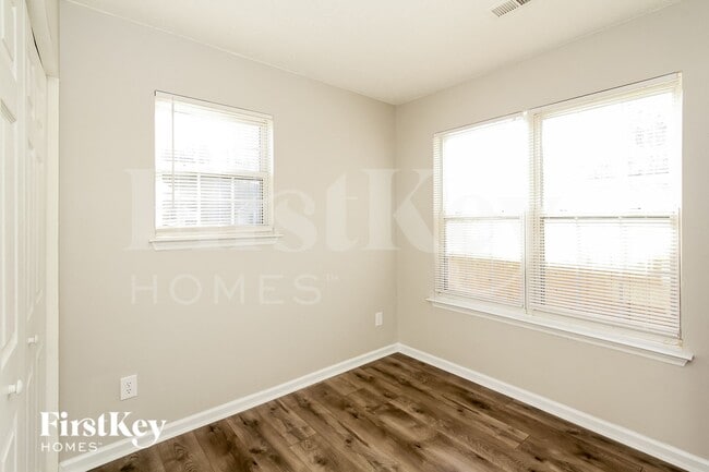 Foto del edificio - 1604 Black Diamond Ct